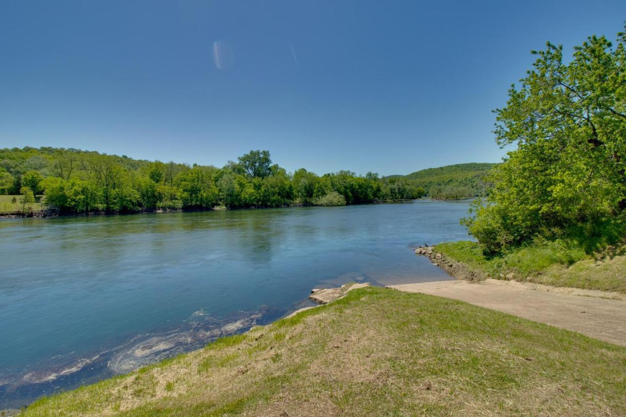 Spacious White Rivers Jewel Fishing Haven! Flippin Exterior foto
